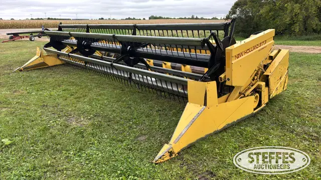 New Holland 973