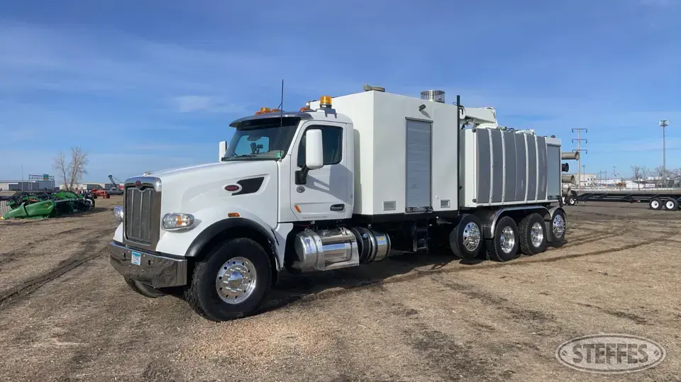 2019 Peterbilt 567 Specialty Truck