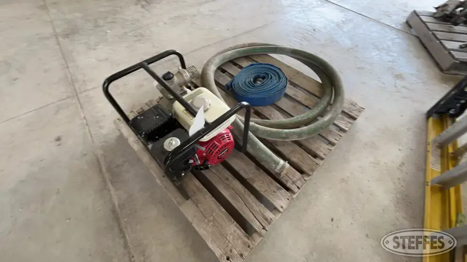 Honda GX120 Trash Pump Farm Support Item