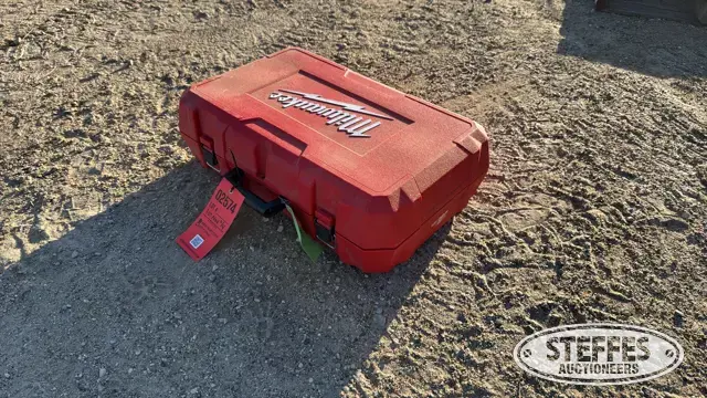 Milwaukee press tool