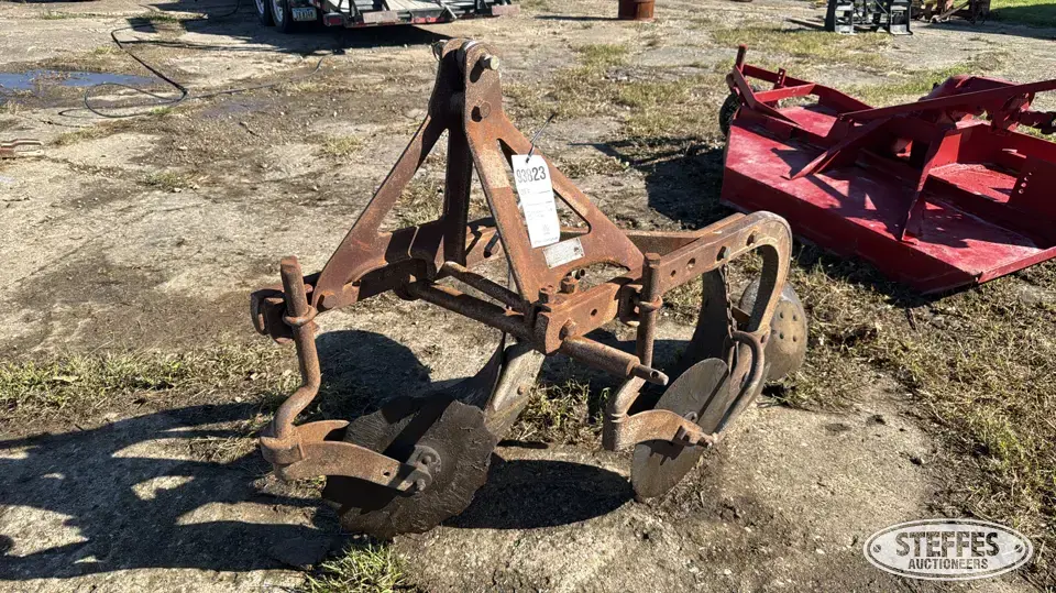 Dearborn 10-1 Plow