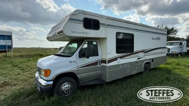 2004 Ford E-450