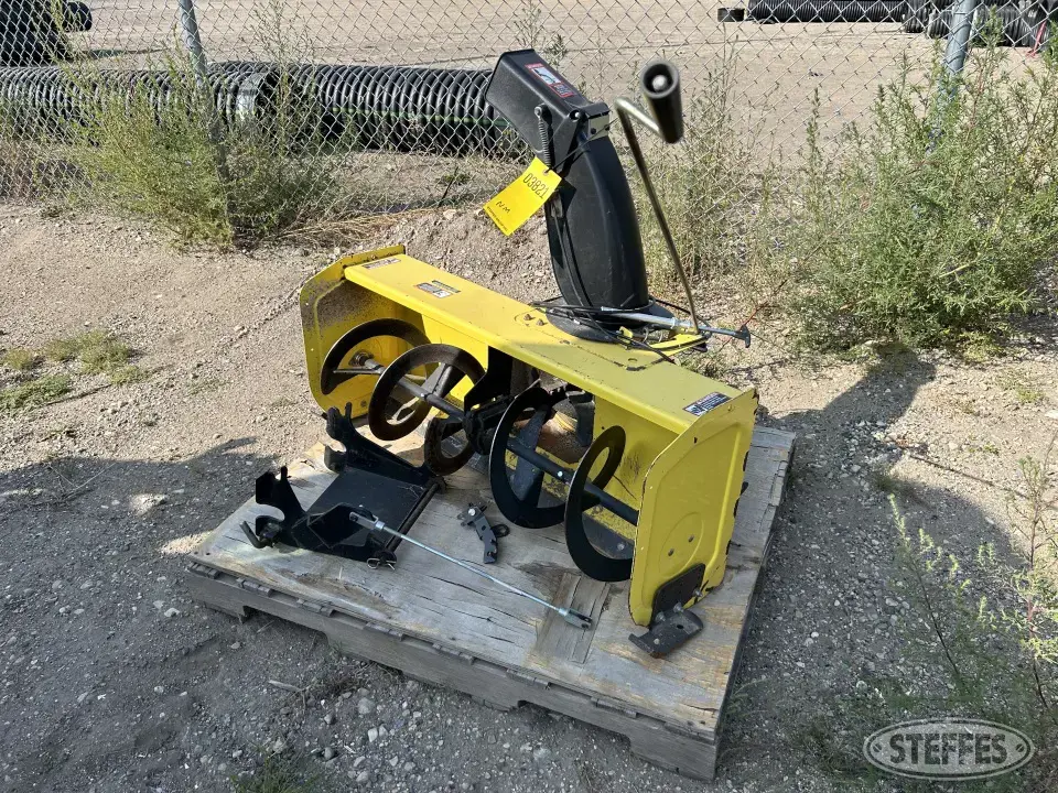 John Deere 44 3 Pt. Snowblower