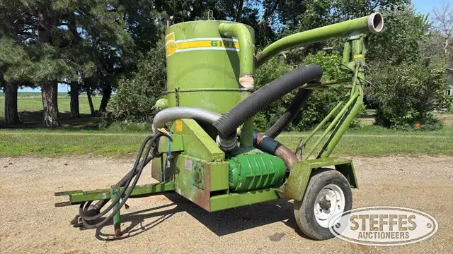 Walinga Agri-Vac 614F