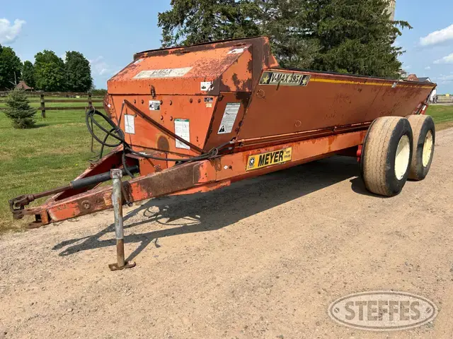 Meyer 3954 V-Max