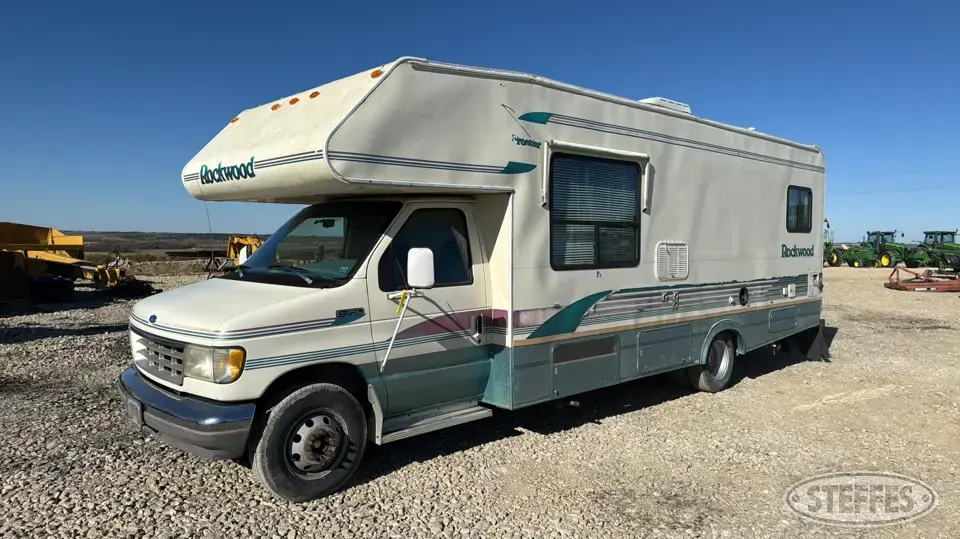 1993 Ford E-350 Rockwood Frontier Motorhome