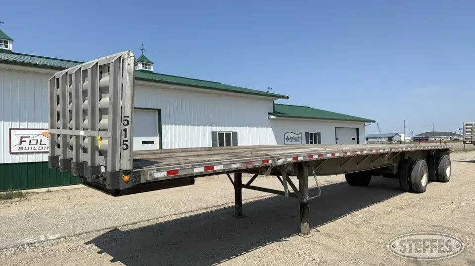 2005 Great Dane Semi Flatbed Trailer