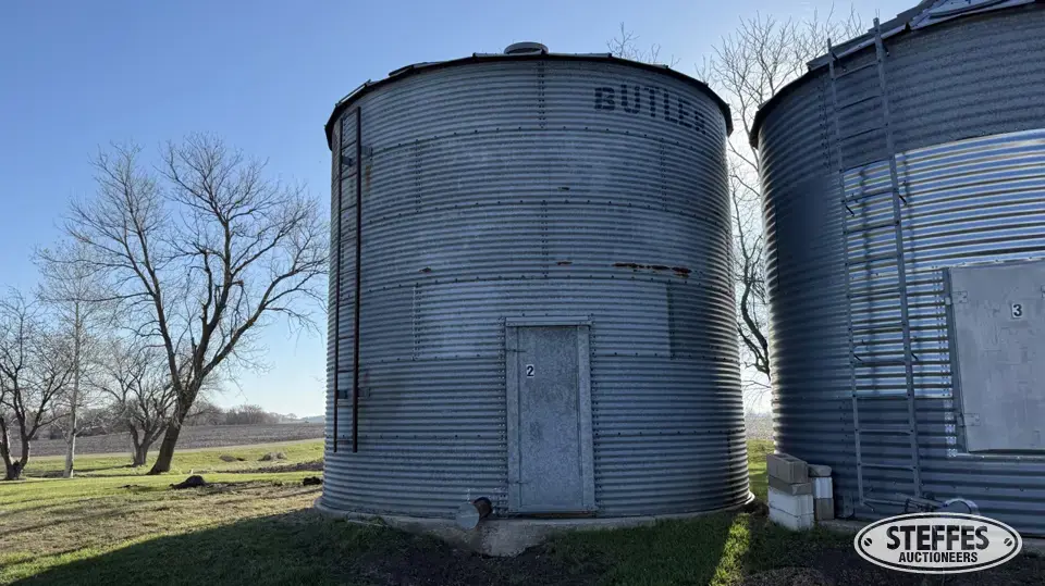 Butler grain bin