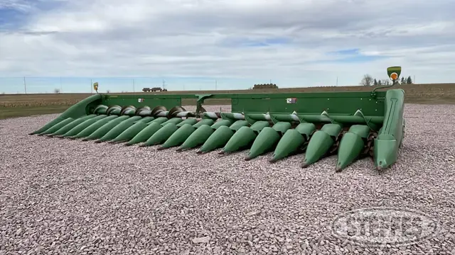 2018 John Deere 718C