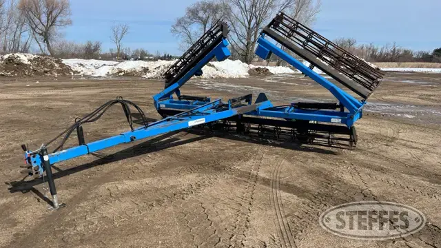 DMI 110 Crumbler