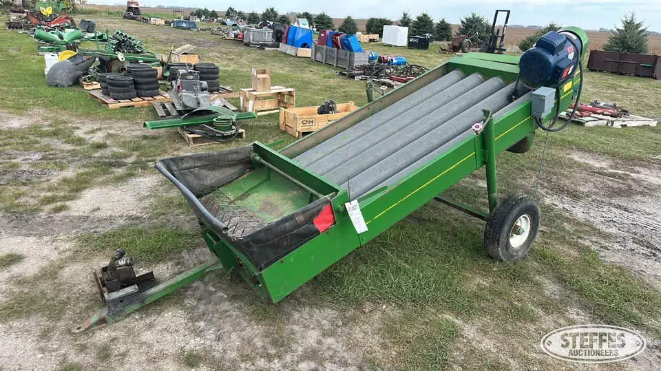Kwik-Kleen 572 Grain Cleaner
