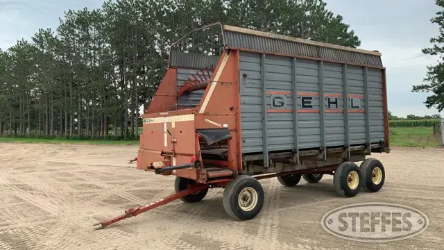 Gehl 970