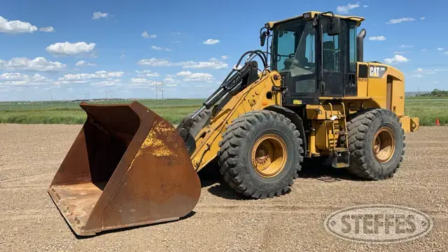 2011 CAT 924H