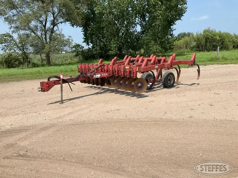 White 435 Chisel Plow