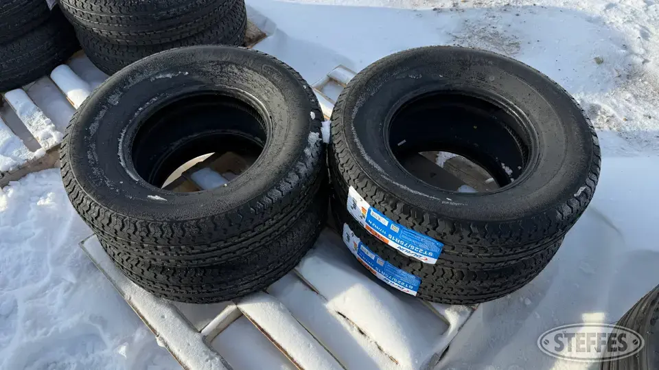 (4) Durun ST225/75R15 tires Passenger-Light Truck Tire