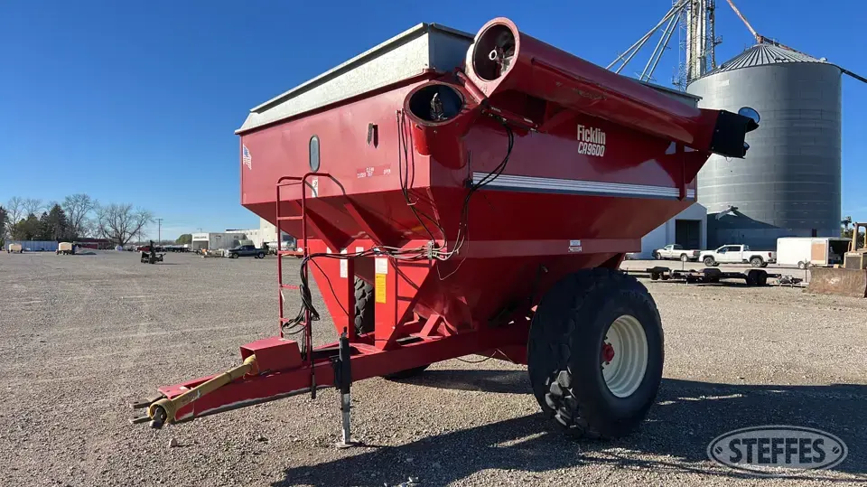 Ficklin CA9600 Grain Cart