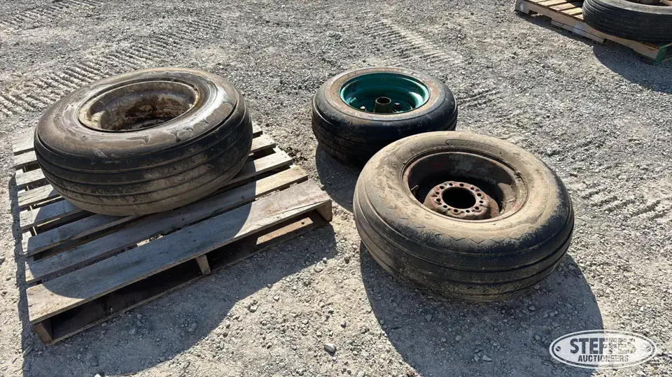 (3) Implement tires Tractor-Implement Tire