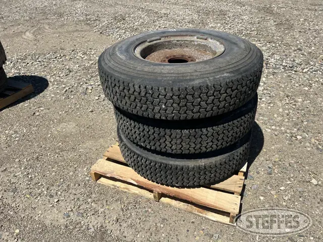 (3) 10.00R20 tires