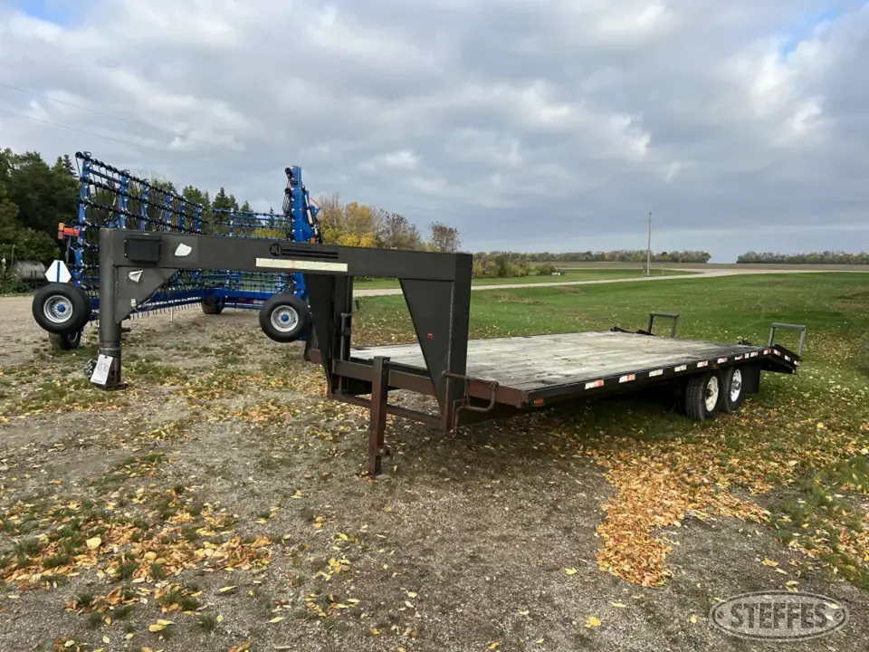 1997 Kiefer Industrial Flatbed Trailer