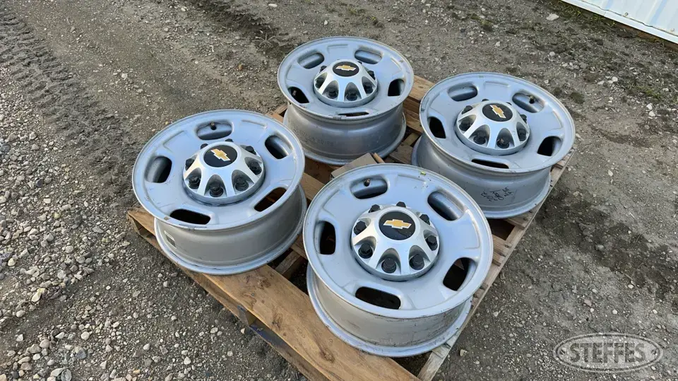 Chevrolet Truck-Trailer Part