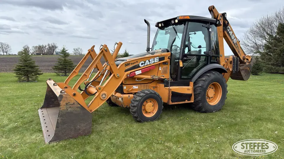 2011 Case 580 Super N Loader Backhoe