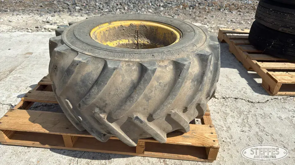 Power King 31x15.50-15 tire Tractor-Implement Tire