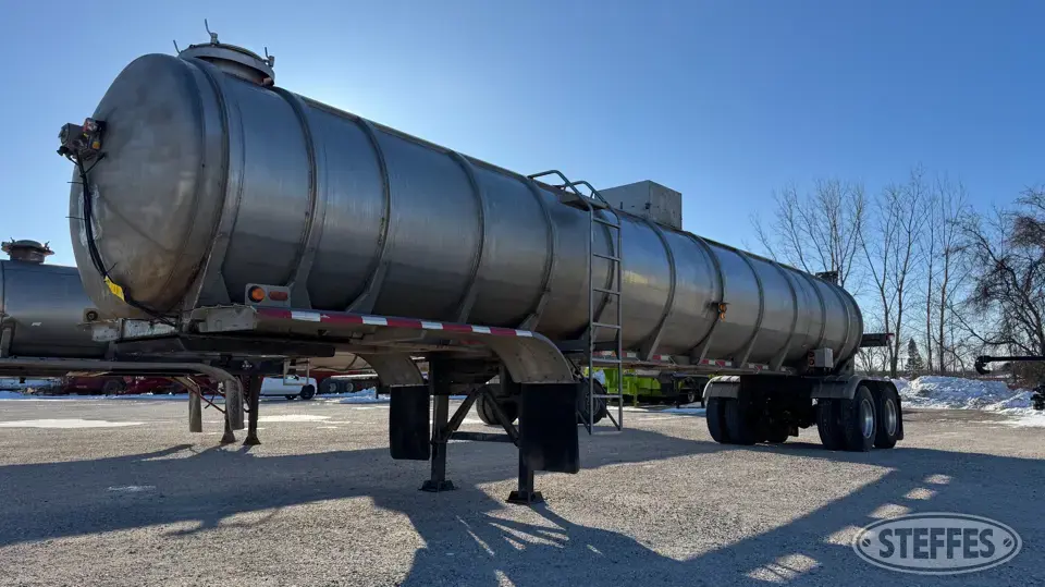 1973 Brenner Manure Tanker Manure Storage and Transportation Equipment