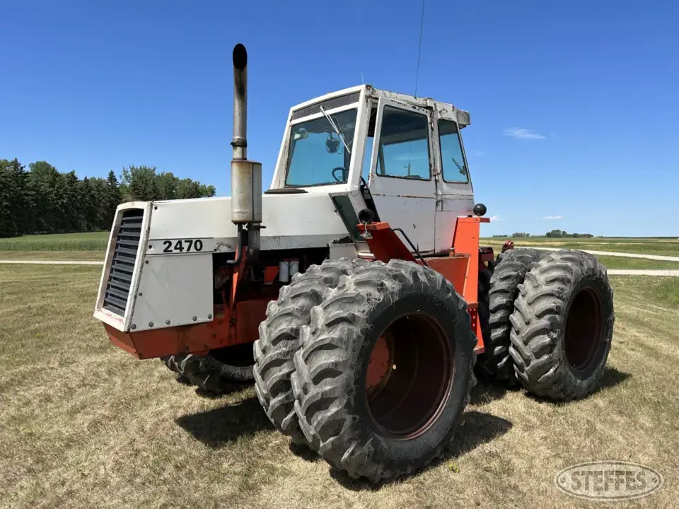 1977 Case 2470 4WD Tractor