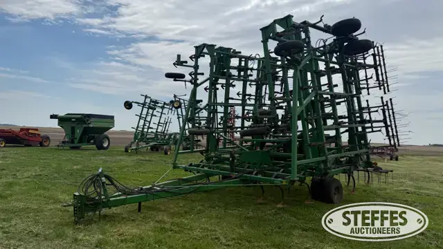 John Deere 985
