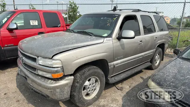 2002 Chevrolet Tahoe LS