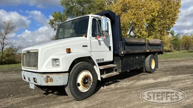 2000 Freightliner FL80