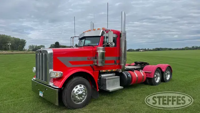 2016 Peterbilt 389