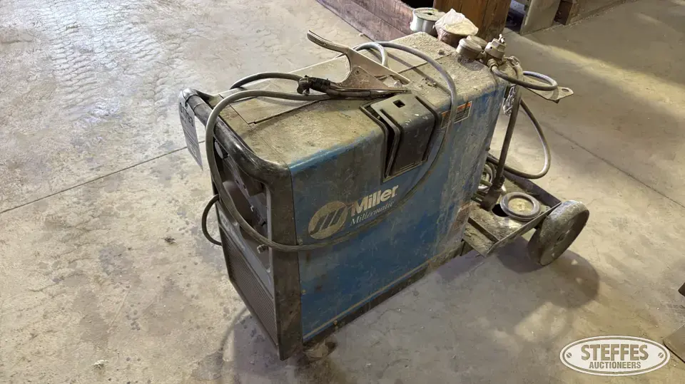 Miller Millermatic 210 Welding