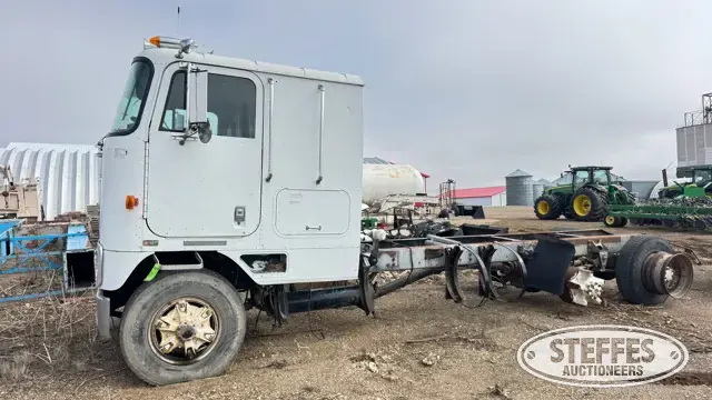 1986 International COF9670