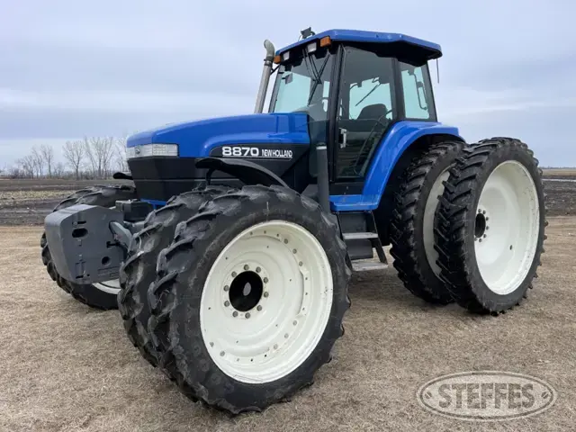 1994 New Holland 8870