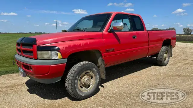1997 Dodge Ram 2500 Sport