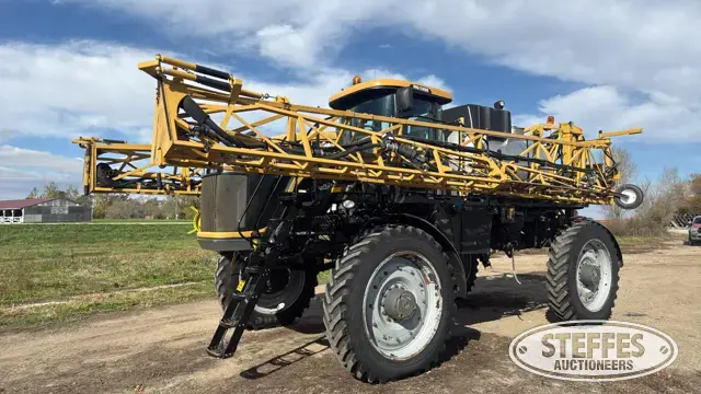 2012 RoGator RG1300