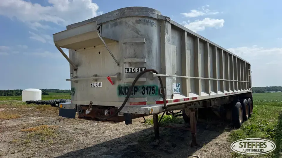 1998 Parker End Dump Trailer