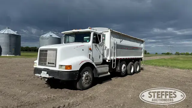1996 International 9200