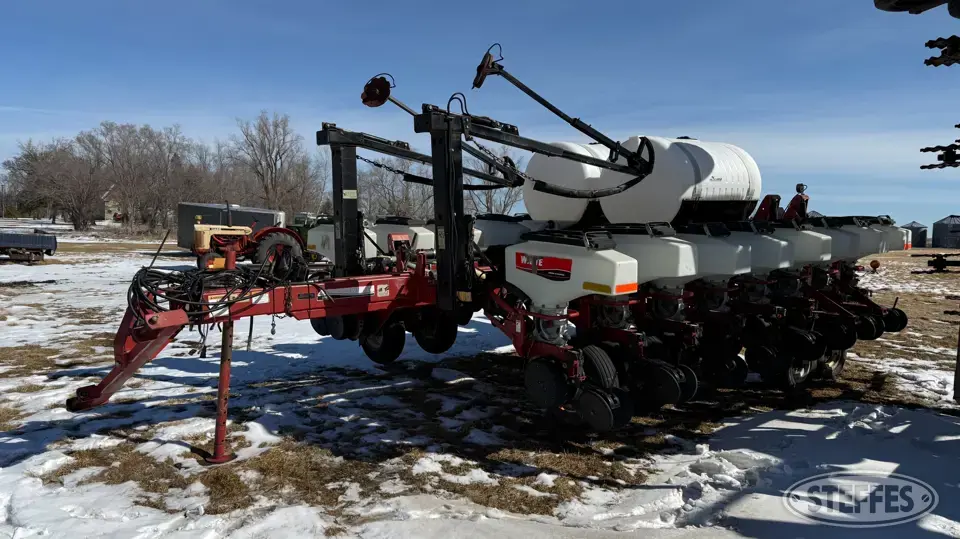 Agco White 8180 12 or More Row Planter