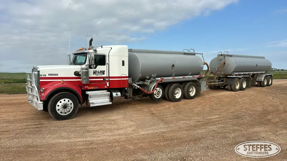2018 Kenworth W900 4,200 gal. Tank Truck