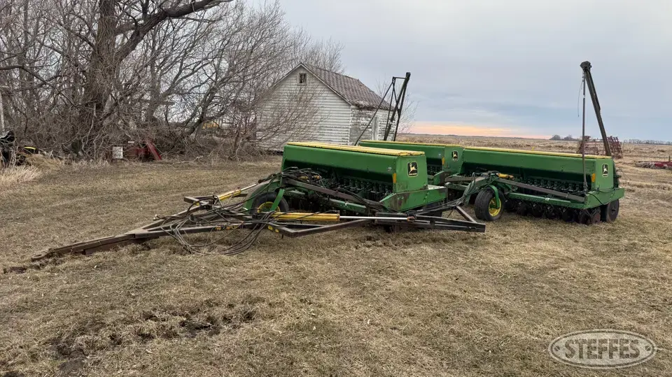 John Deere 9350 Press Drill