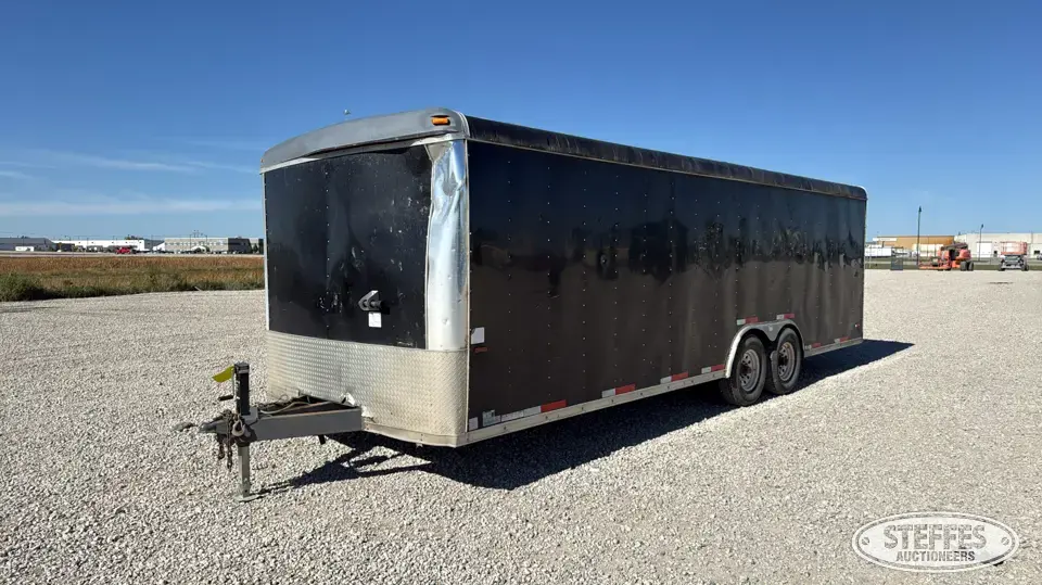 2015 RC Trailers Inc. Enclosed Cargo Trailer