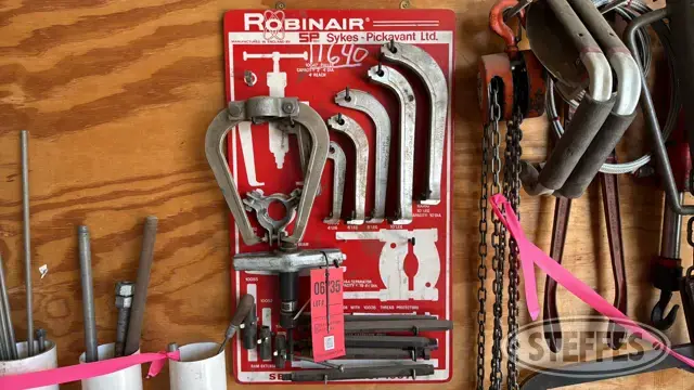 Robinair