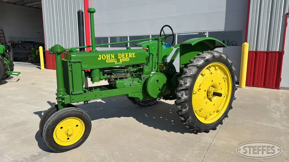 1936 John Deere B Collectible Show Tractors-Stationary Engine