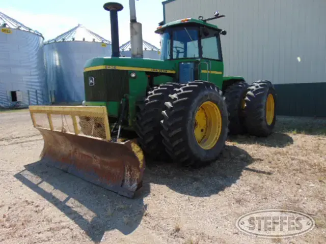 1978 John Deere 8430