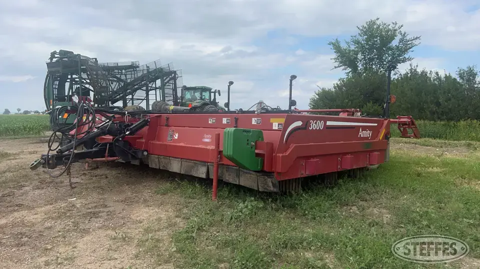 2013 Amity 3600 Sugarbeet Defoliator