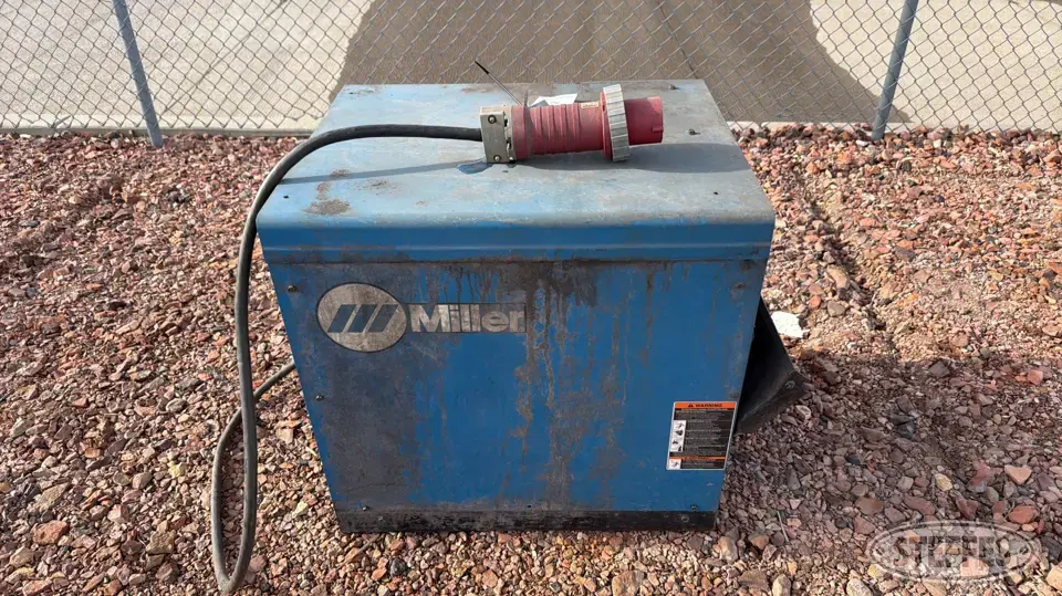 Miller Gold Star 302 Welding