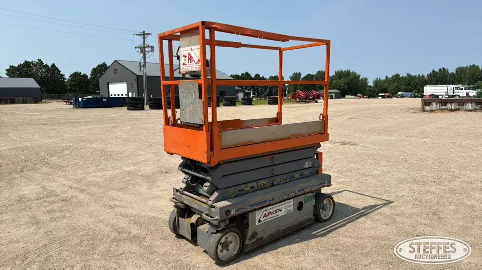 2015 Skyjack 3219 Scissor Lift