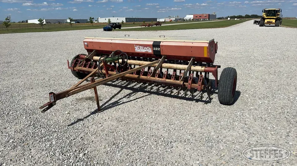 Melroe 222 Press Drill